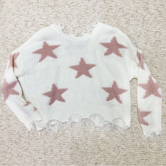 Women’s Polly & Esther Small White and Pink Stars Oversized Distressed Sweater - Picture 3 of 3